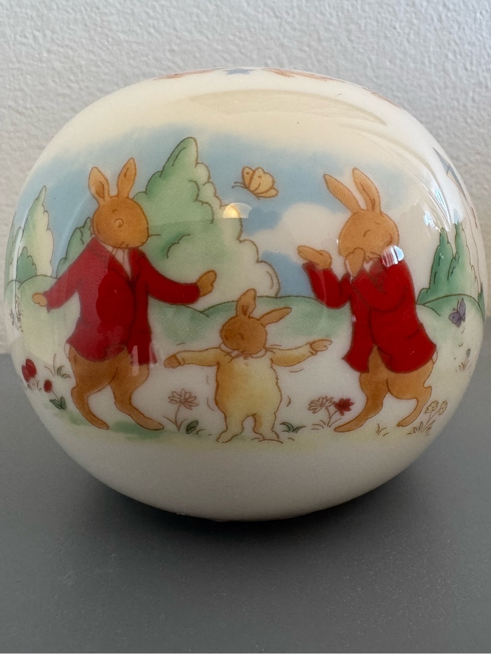 Vintage Royal Doulton Bunnykins Shining Stars Money Ball Coin Bank 2004